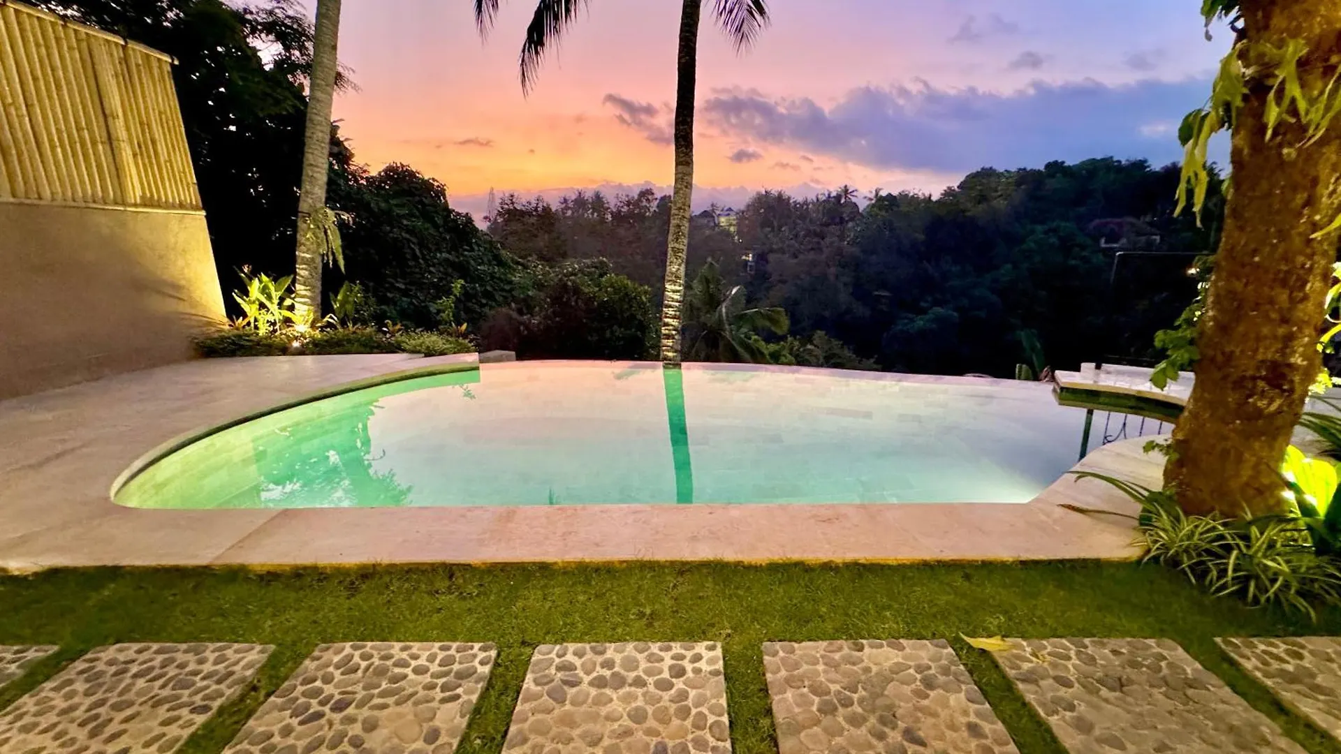 Suara Jiwa Luxury Villas With Private Pool Ubud  Indonesia